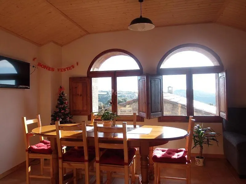 בית נופש Rectoria De Montclar- Habitatge D'Us Turistic -Apartament ספרד